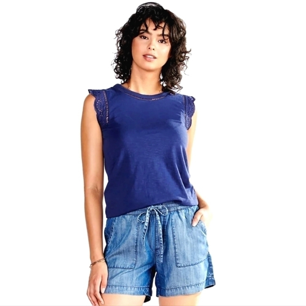 Silver Jeans Shorts Medium Wash Blue Denim Chambray Pull On Baggy Dual Pockets